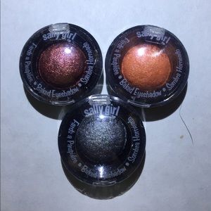 Sally girl mini baked eyeshadow.