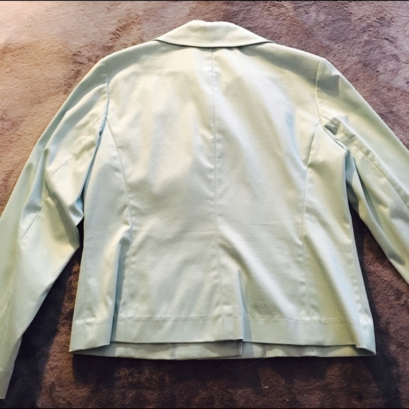 Zipper Jacket - Picture 2 of 3