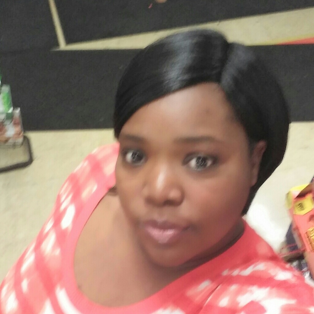 Meet your Posher, Yalonda