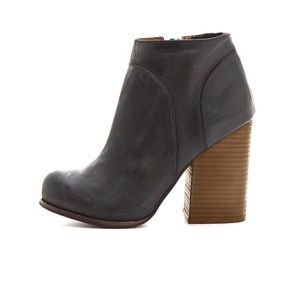 JEFFREY CAMPBELL HANGER LEATHER BOOTIES 7.5