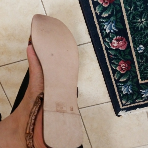 Shoes!!!PRICE DROP!!!!! - Picture 5 of 5