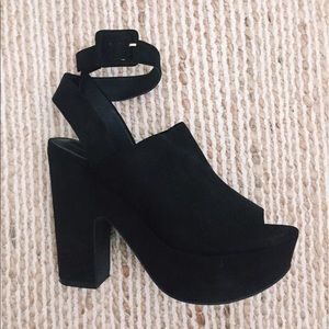 Forever 21 platform suede heels