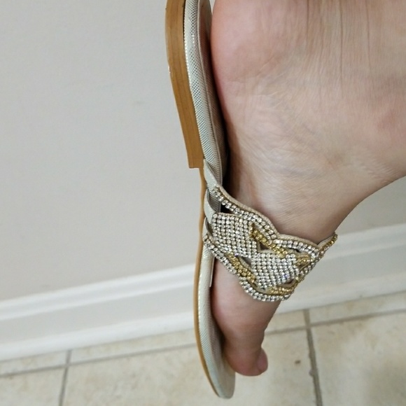 MUST GO!! - Picture 3 of 4