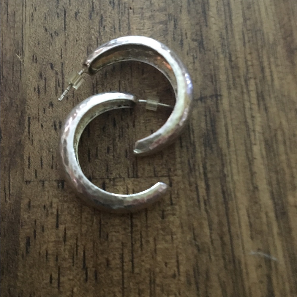 Silpada 925 sterling silver hoop earrings