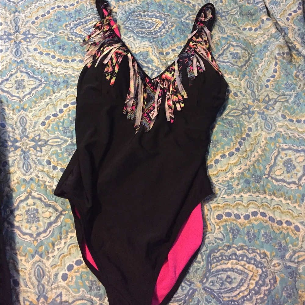 Fetti bathing suit 👙