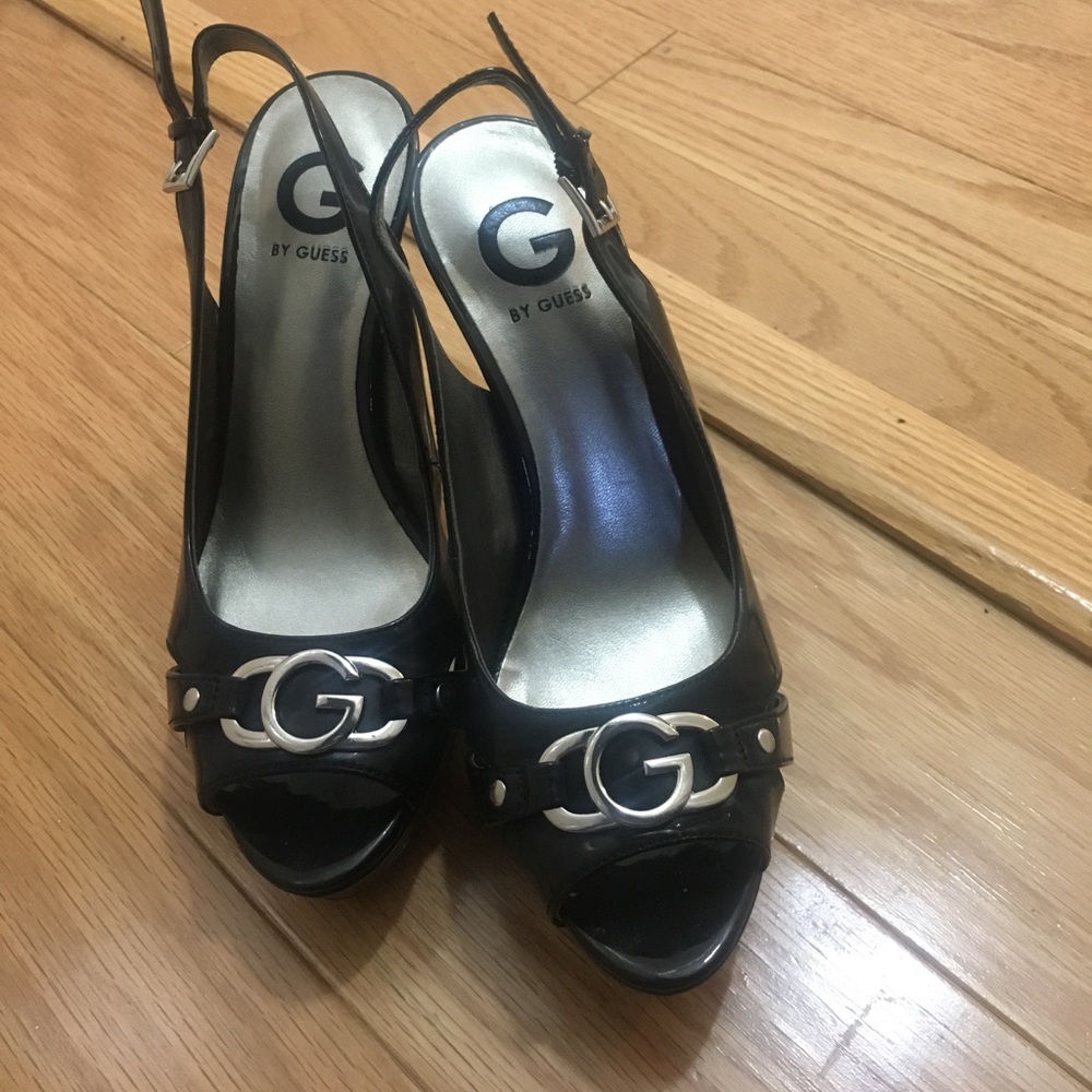 GUESS HEELS