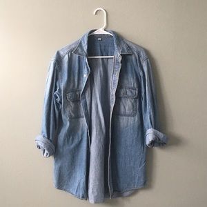 🎉🎉HOST PICK🎉🎉 Vintage over-sized denim shirt