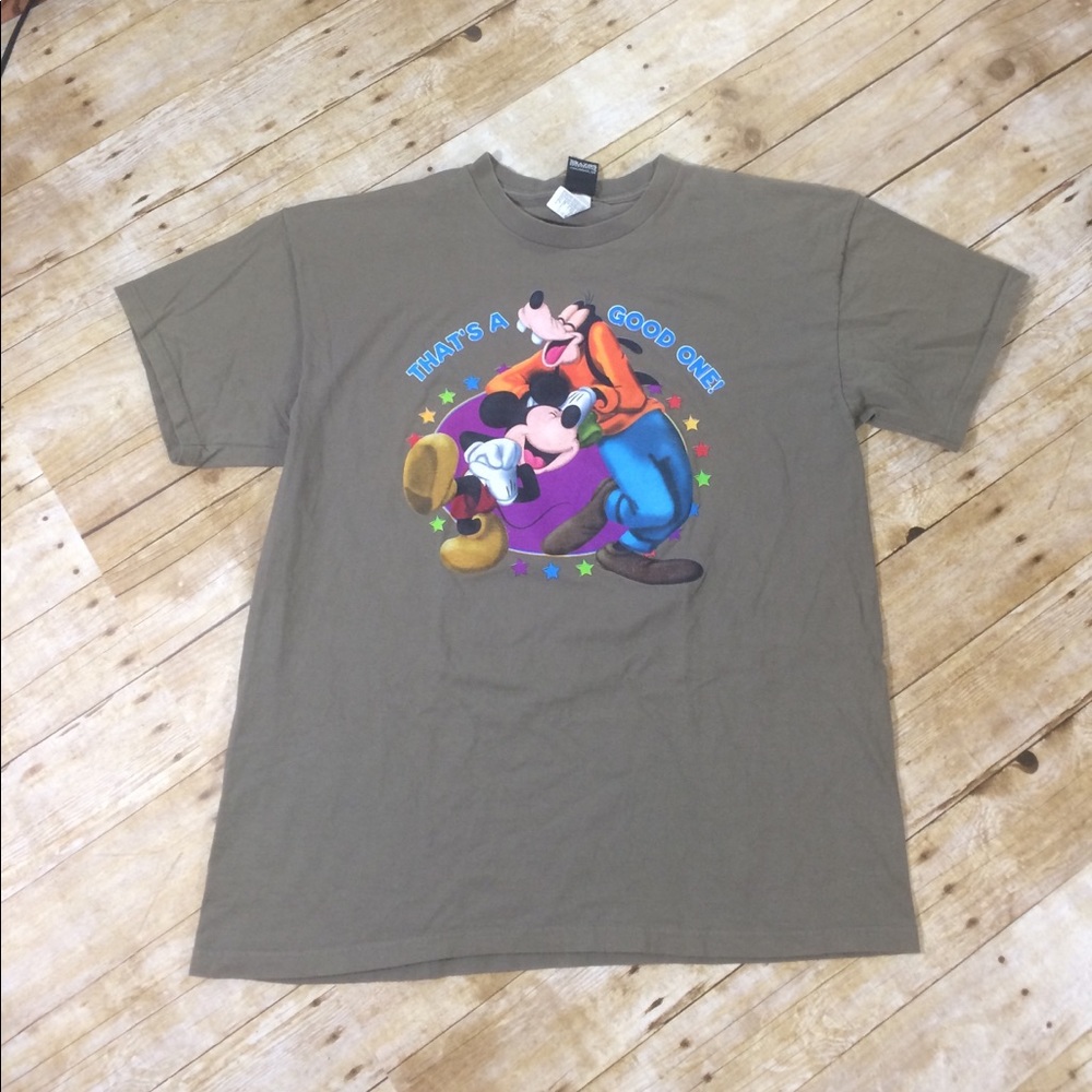 EUC vintage Mickey and Goofy tee