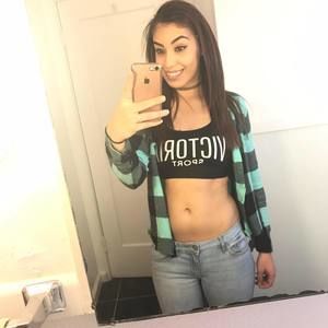 Meet your Posher, Chantelle