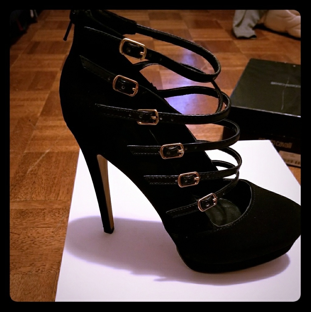 *****price reduction**Aldo heels never worn