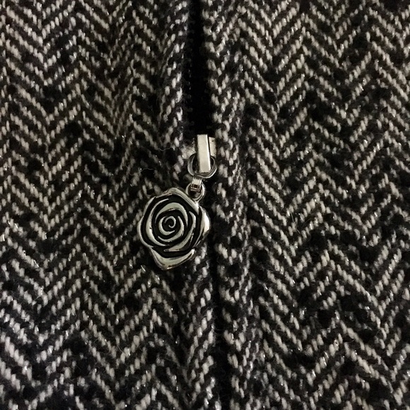 Betsey Johnson Black & White Herringbone Coat  S - Picture 5 of 8