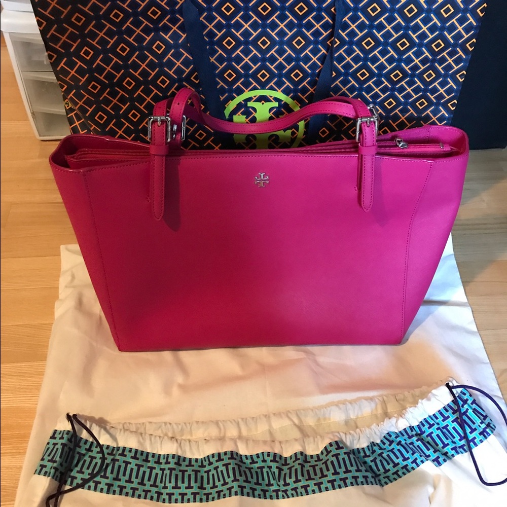 SOLD!!! Tory Burch magenta large York tote