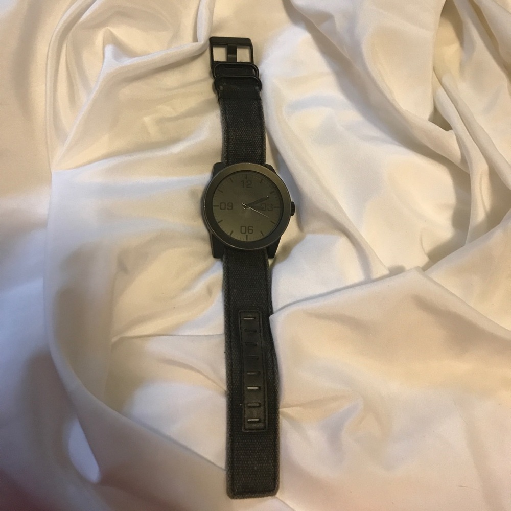 Nixon "take charge" watch black fabric band