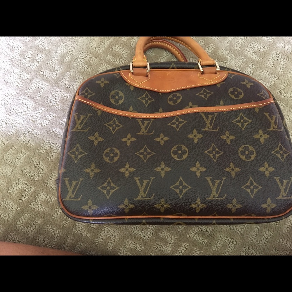 Louis Vuitton Bag