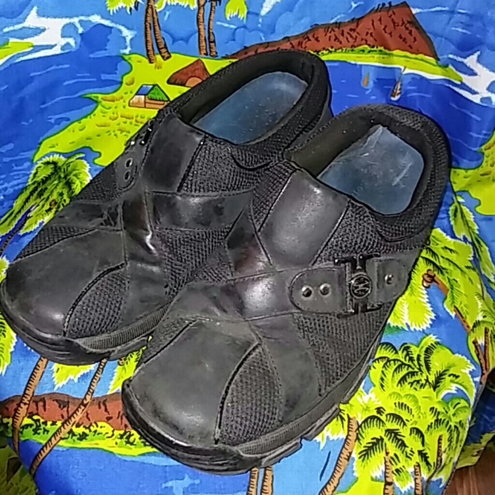 DONATED Cole Haan Nike Air Slip Ons