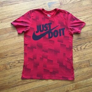 Men's Nike Short Sleeve Dry Fit Shirt