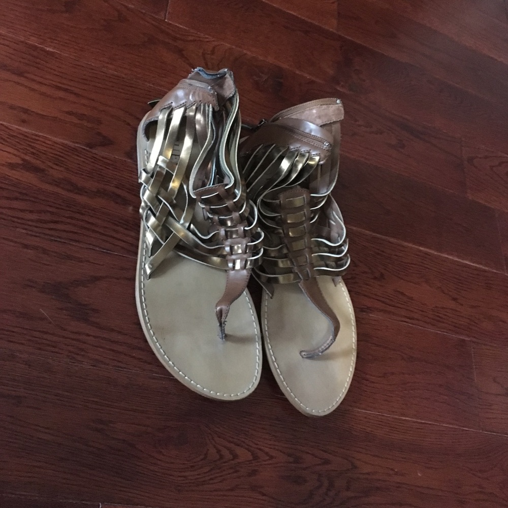 Guess sandals