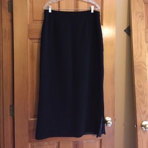 Beautiful long black skirt!!