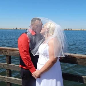 Meet your Posher, Carmela