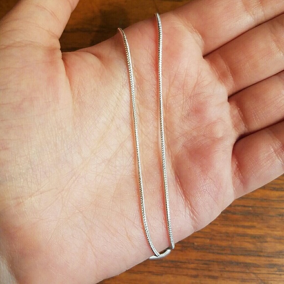 *NWOT* Silver Necklace Chain - Picture 2 of 3