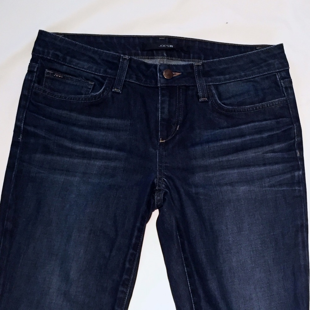 EUC Joe's Jeans dark wash. Size 28