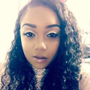 Meet your Posher, Endiah