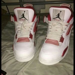 fire red 4s