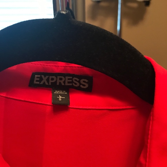 Express button down top - Picture 2 of 3