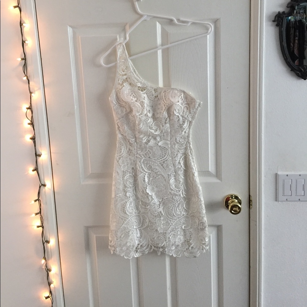 Windsor White Masquerade Fairy Lace Dress