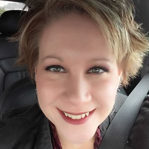 Meet your Posher, Stacy