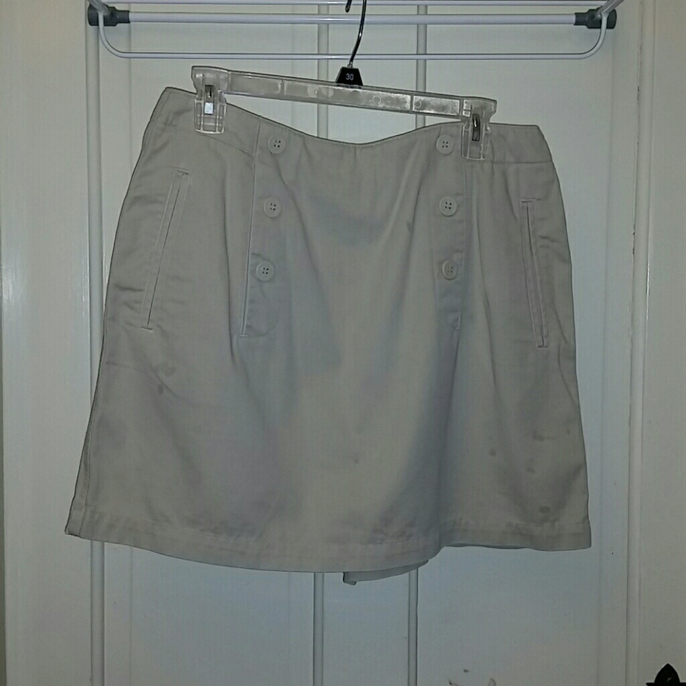 Skort