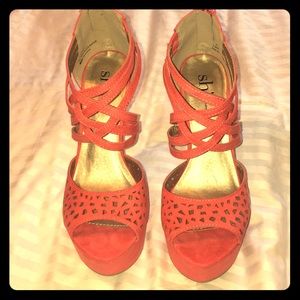 Coral cut-out platform sandals