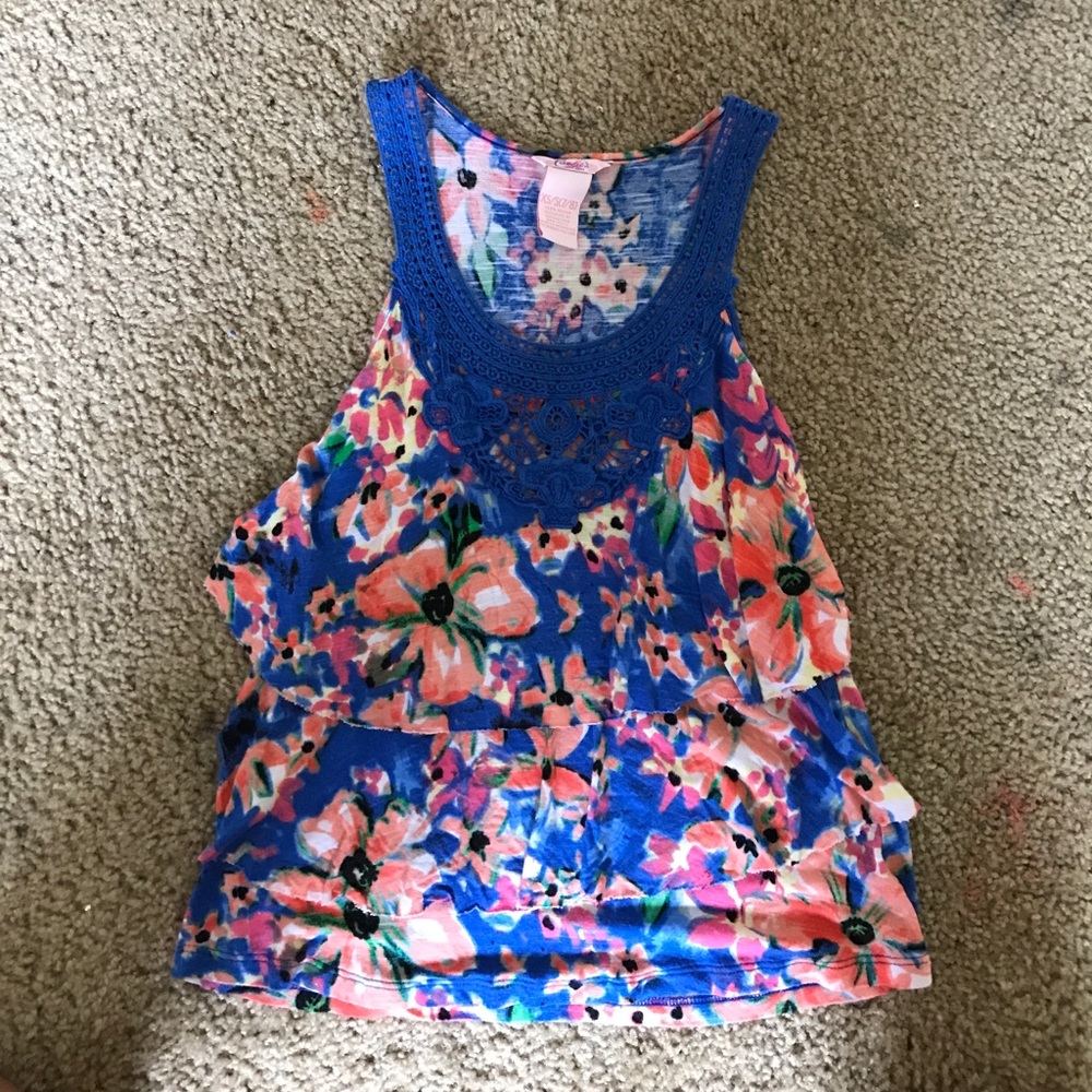 Floral tank top!