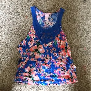 Floral tank top!