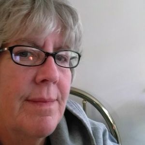Meet your Posher, Pam