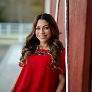 Meet your Posher, Melissa