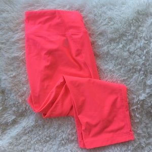 Under Armour breast cancer hot pink capri legging