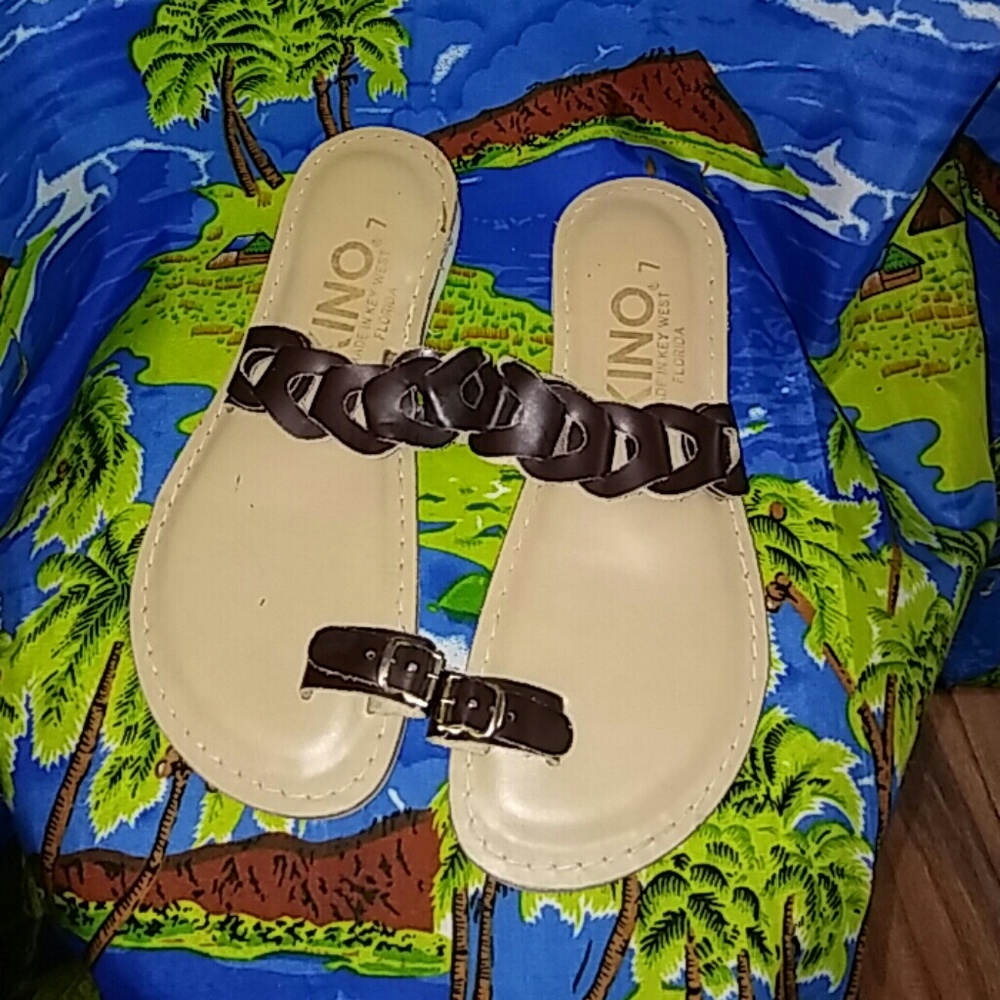 GUC Brown Keno Sandals
