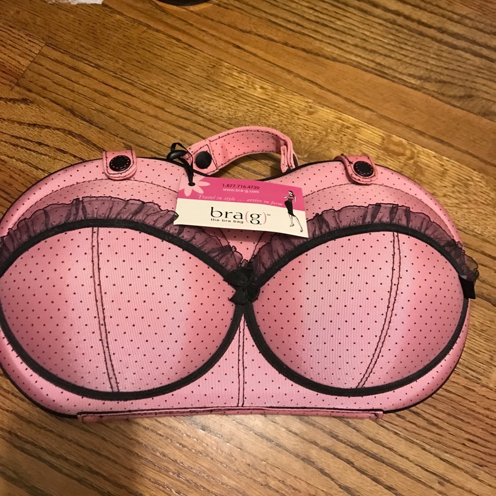 Bra carrier