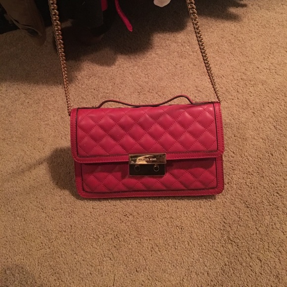 Red Michael kors clutch.❤️ - Picture 4 of 4