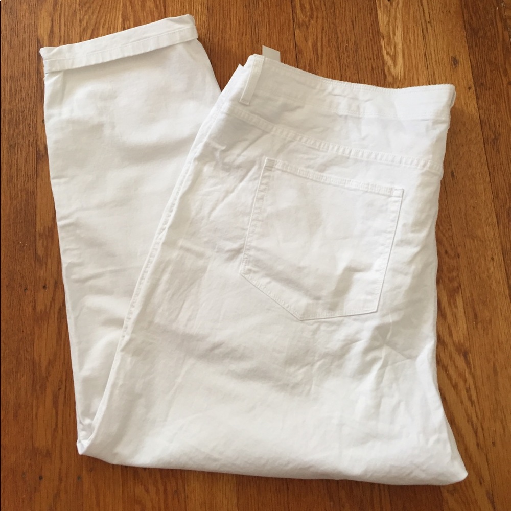 NWT Gap White Crop Pants - Size 20