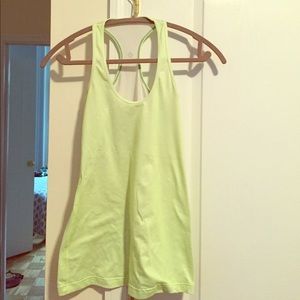 Lululemon workout tank