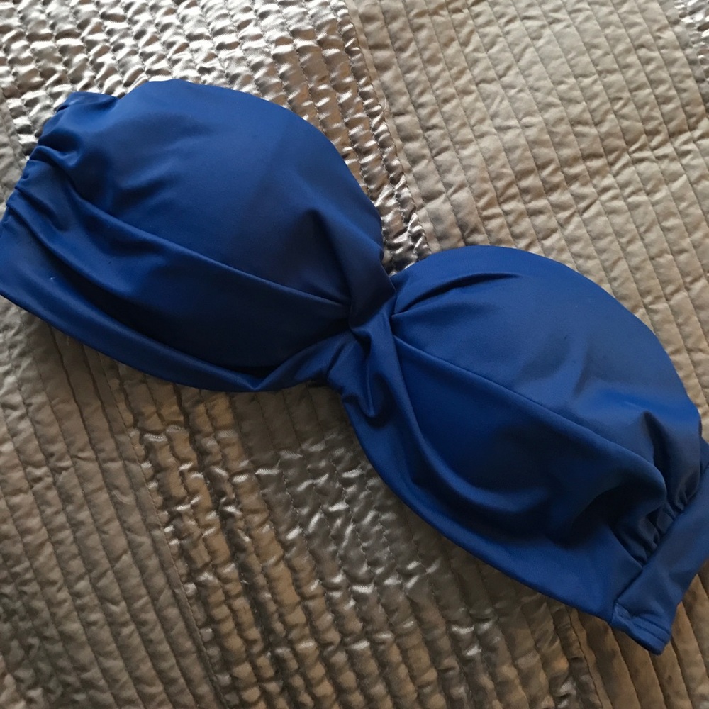 Push-up💙Blue VS Strapless Bikini Top