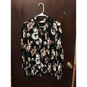 Forever 21 floral long sleeve blouse