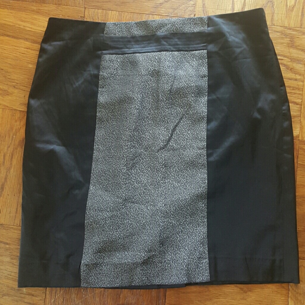 Formal skirt