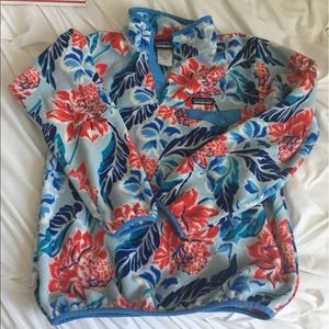Limited edition Hawaiian print Patagonia pullover!