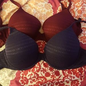 2 Victoria's secret full covearge bras