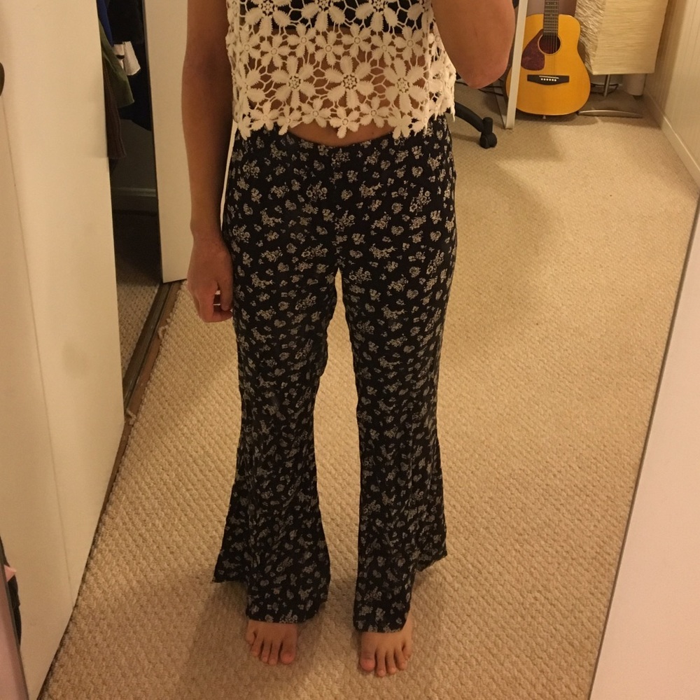Flowy floral pants