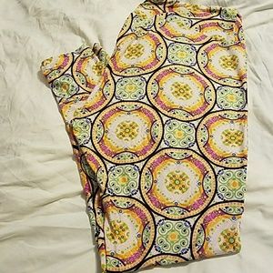 EUC TC Leggings