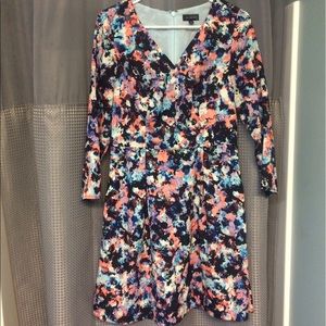The Limited water color 3/4 sleeve dress
